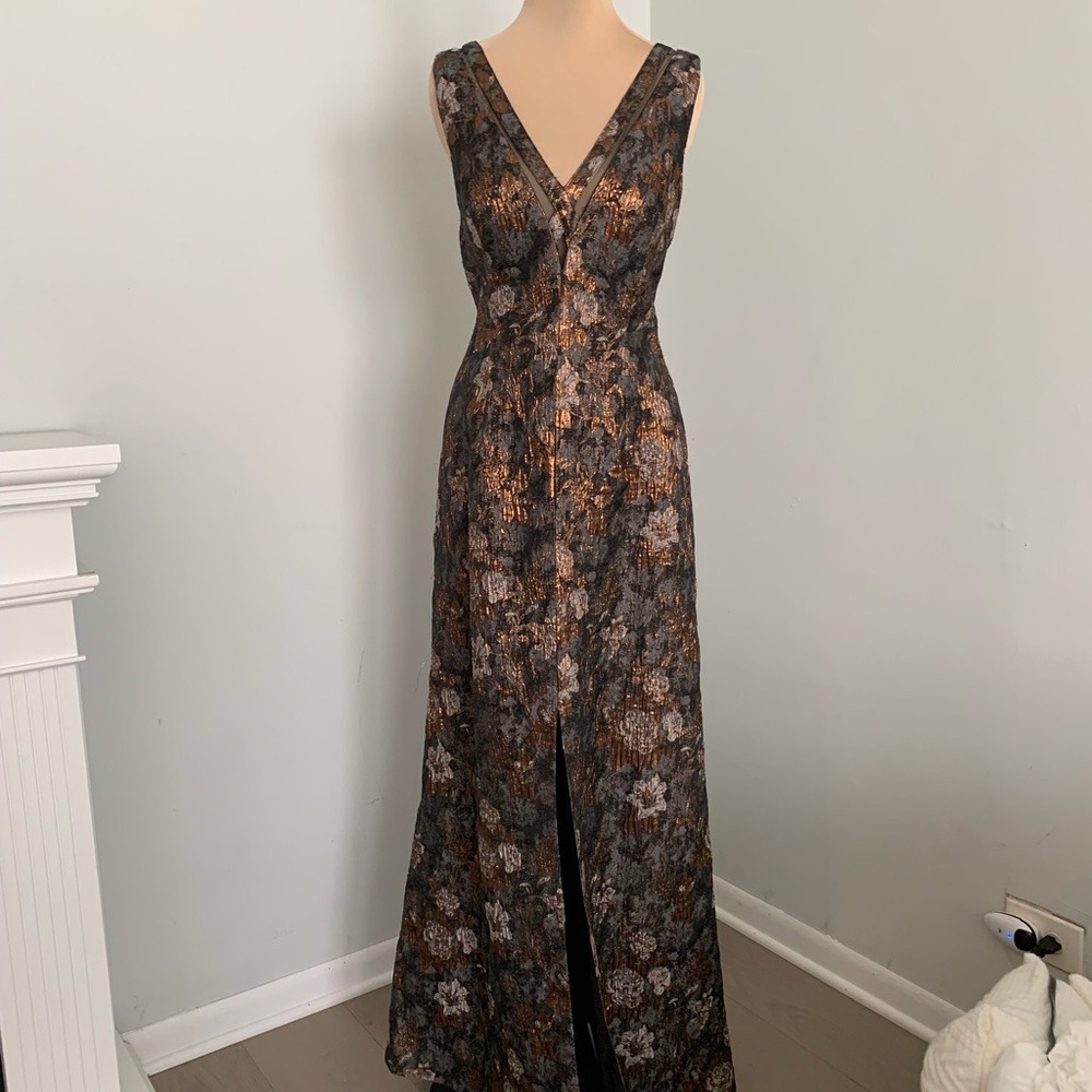 Aiden Mattox V-Neck Printed Jacquard Evening Long Dress